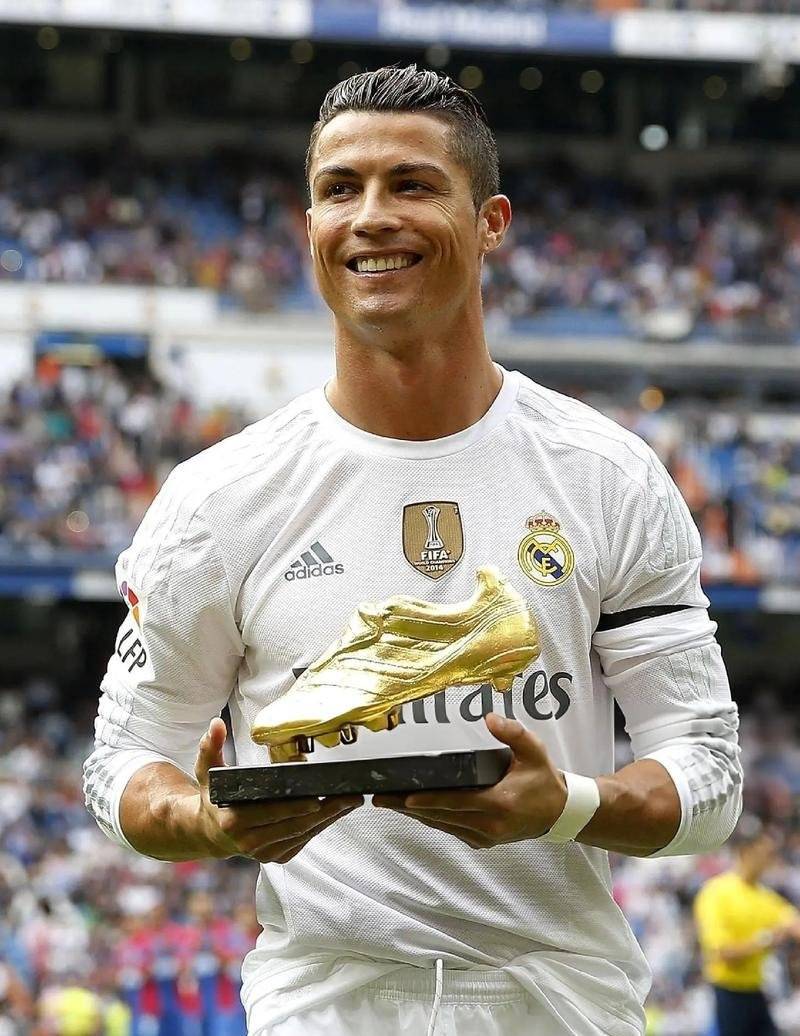 尤文主场力克曼城，C罗再度证明自己