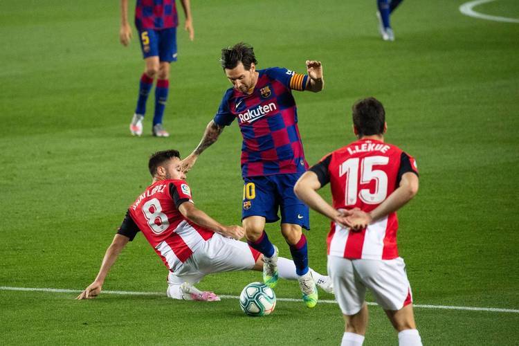 巴塞罗那遭遇惨败,欧冠前景难料的简单介绍 巴塞罗那遭遇惨败,欧冠前景难料的简单介绍