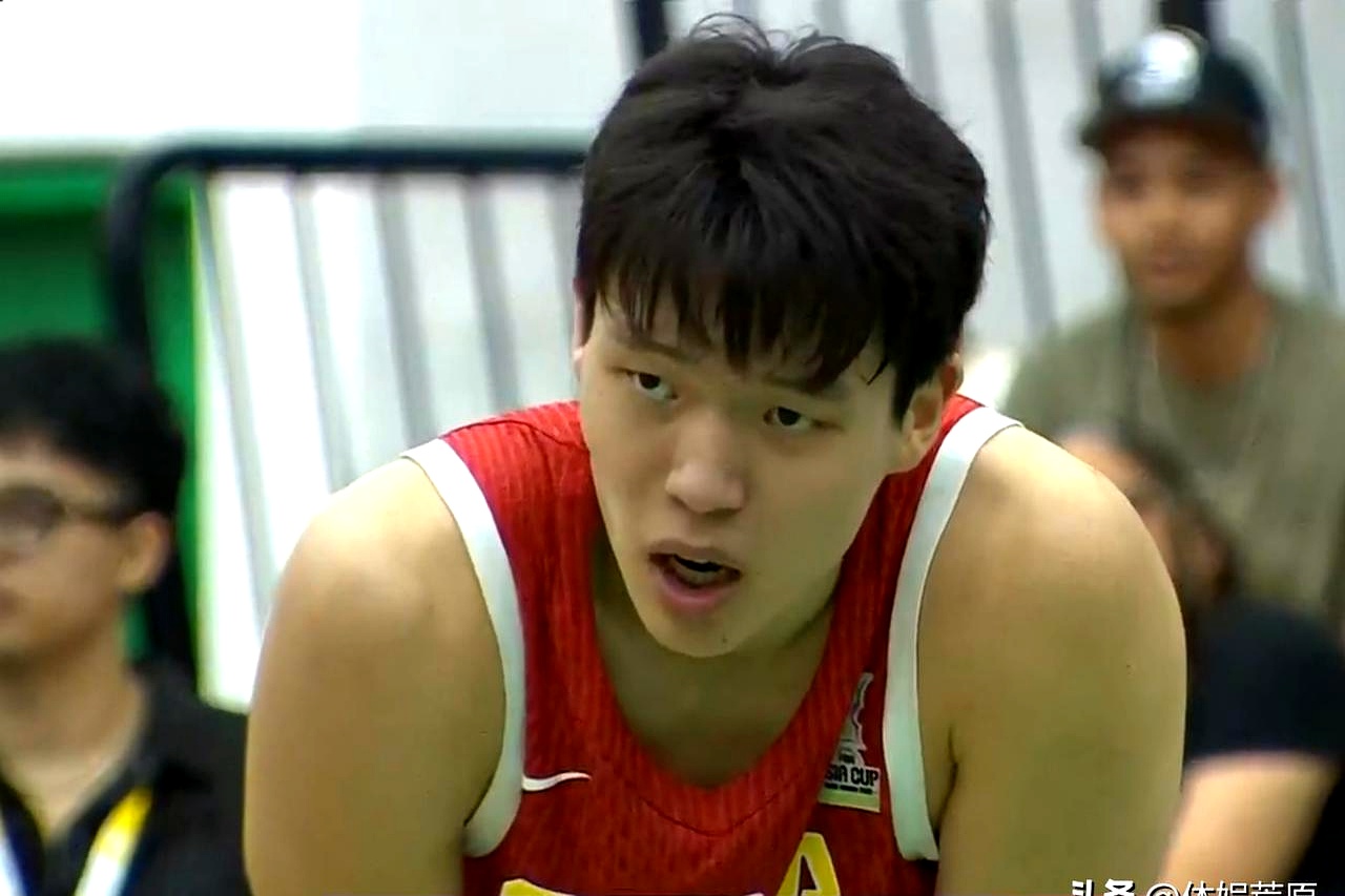 九游体育官网入口-关于河南男篮凭借出色表现，一举击溃对手，表现抢眼的信息