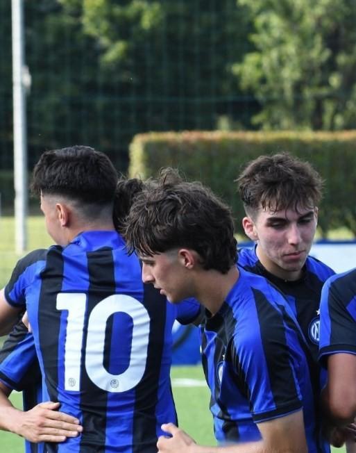 九游体育登录-包含意大利-完胜波黑，锁定小组第一名的词条