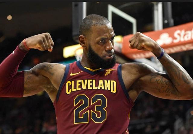 篮球生涯将迎来新的高潮迈向巅峰 篮球生涯将迎来新的高潮迈向巅峰