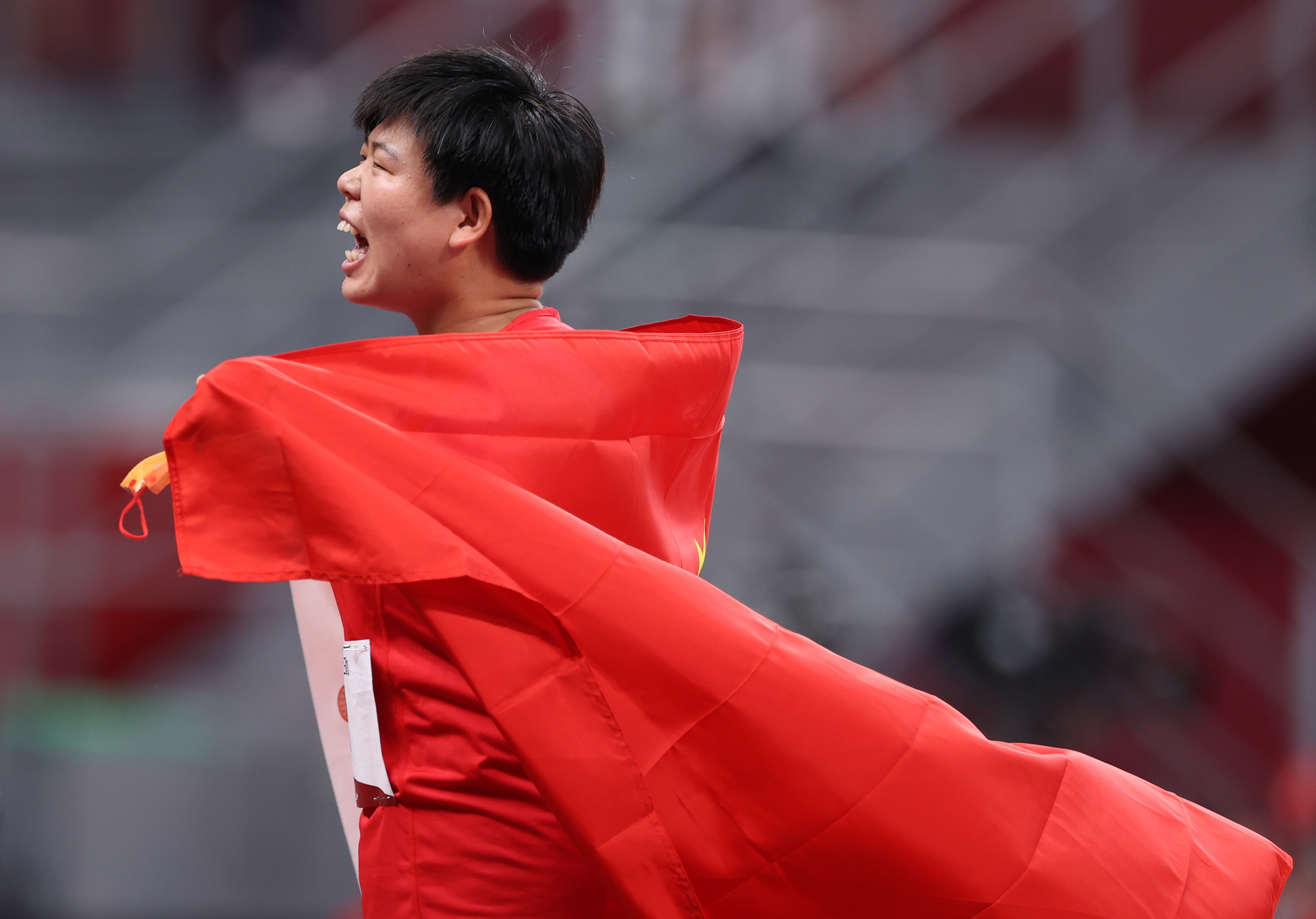 法国田径健将力压群雄,获得铜牌的简单介绍 法国田径健将力压群雄,获得铜牌的简单介绍