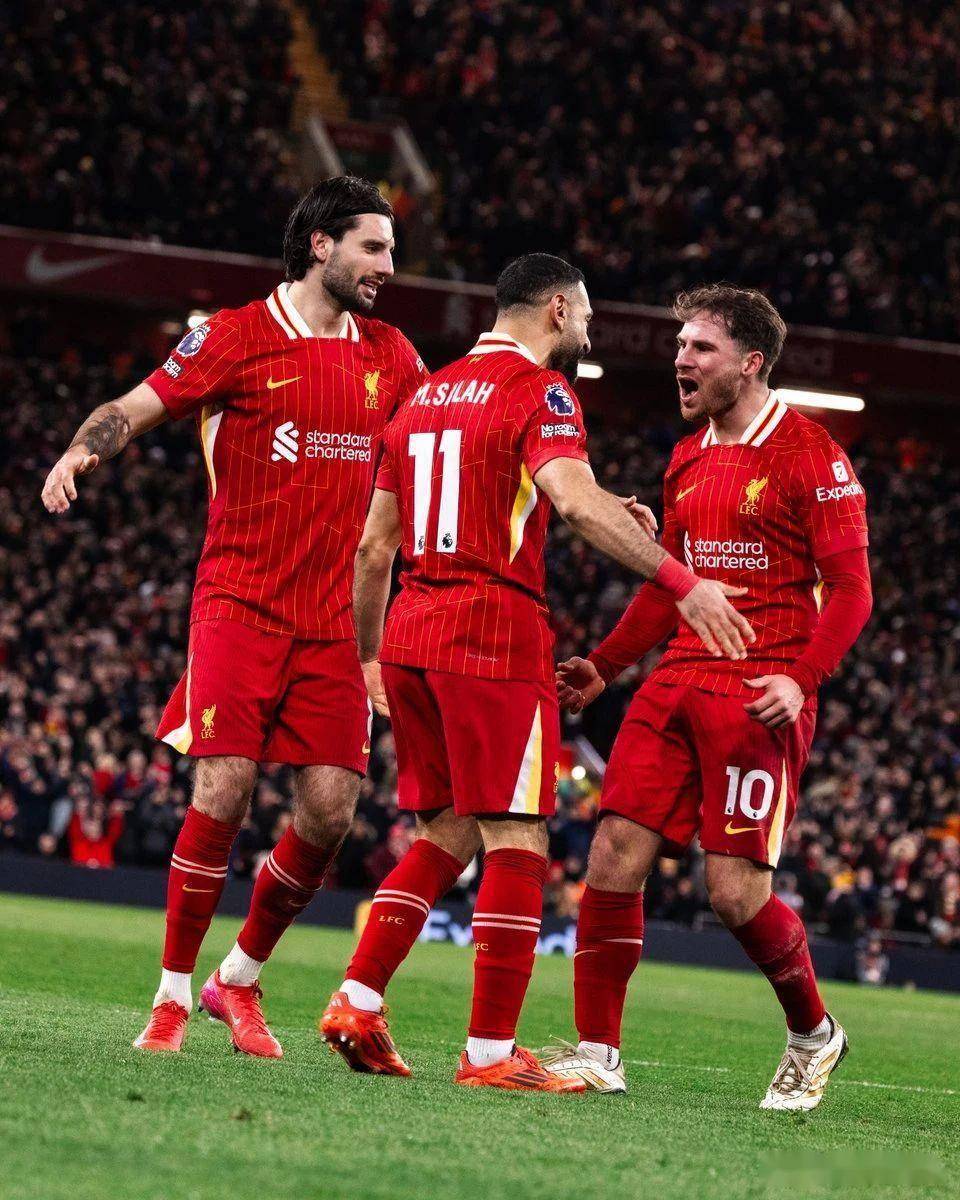 -利物浦罗马击败，欧冠决赛对决巴黎