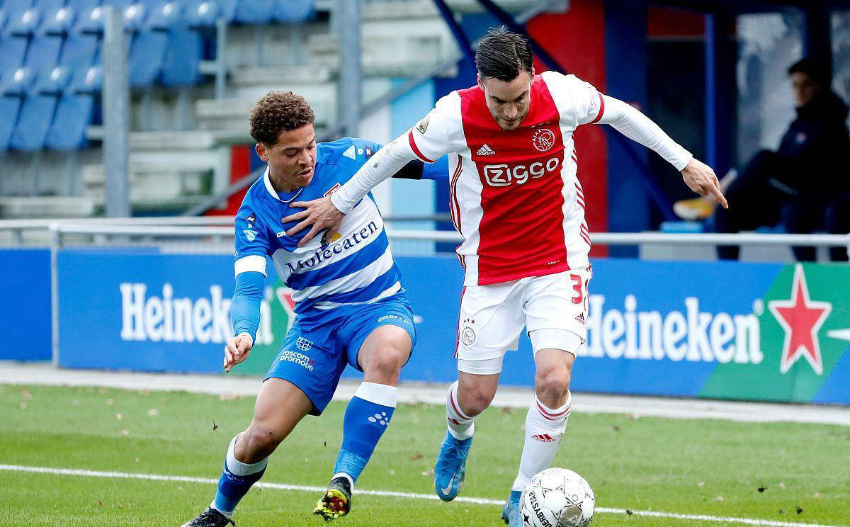 九游体育官方登录入口-法兰克福主场遭遇踢不进魔咒的简单介绍