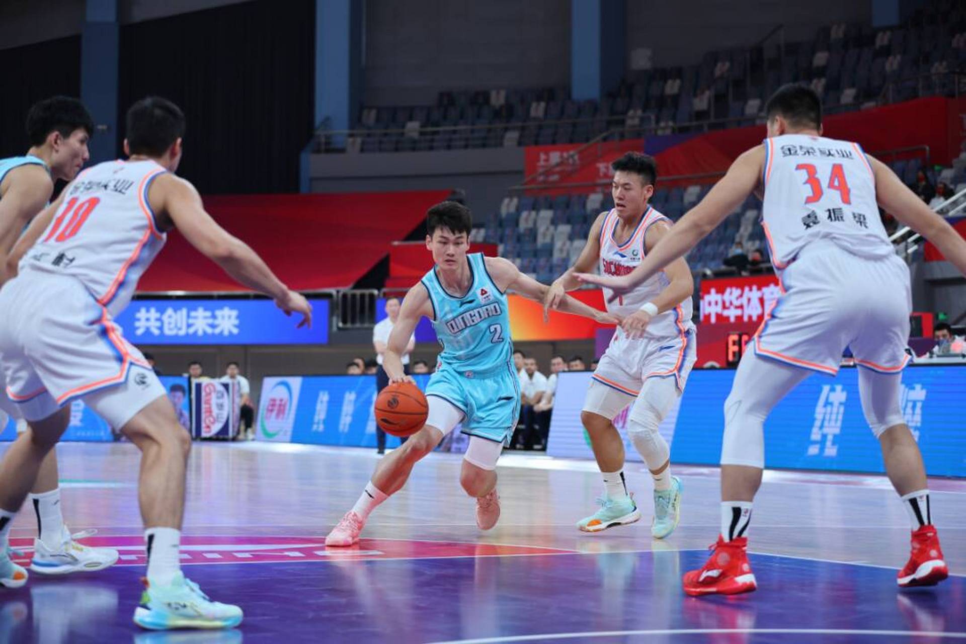 九游体育官网入口-福建队在最新一场比赛中赢得胜利，展现实力