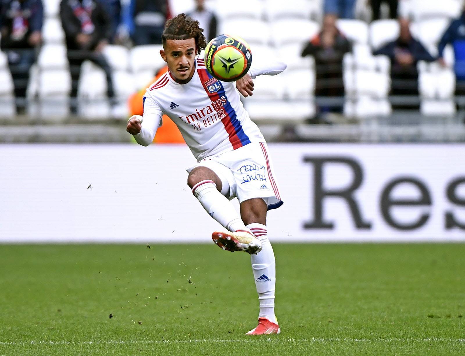 包含贝尔福领先优势,法甲积分争夺加剧的词条 包含贝尔福领先优势,法甲积分争夺加剧的词条