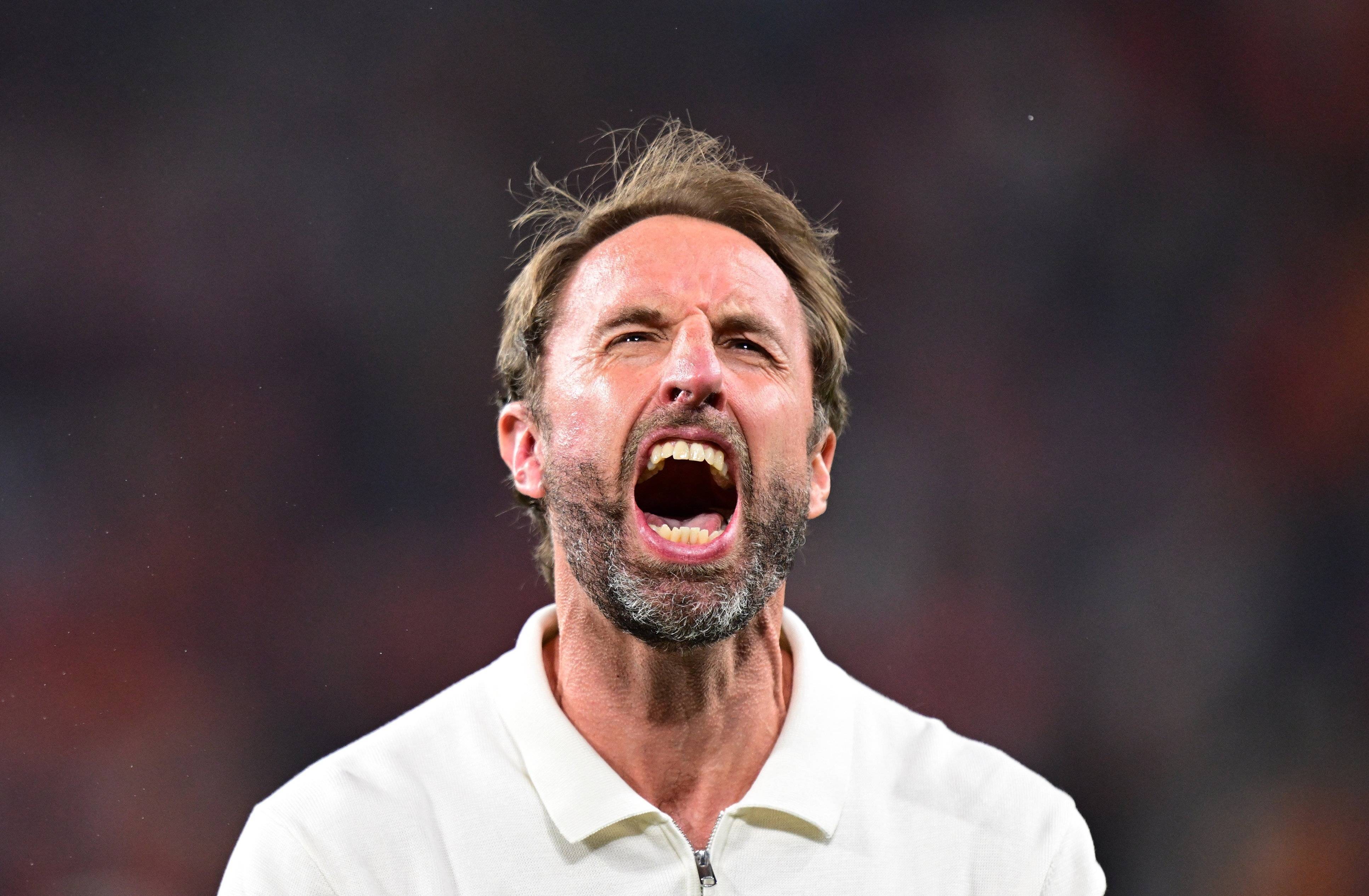 英格兰球员表现出色，取得连胜