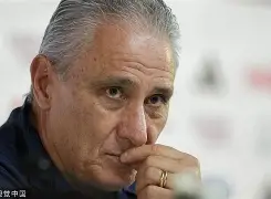 阿尔维斯回归巴萨主席拒绝转会传言的简单介绍