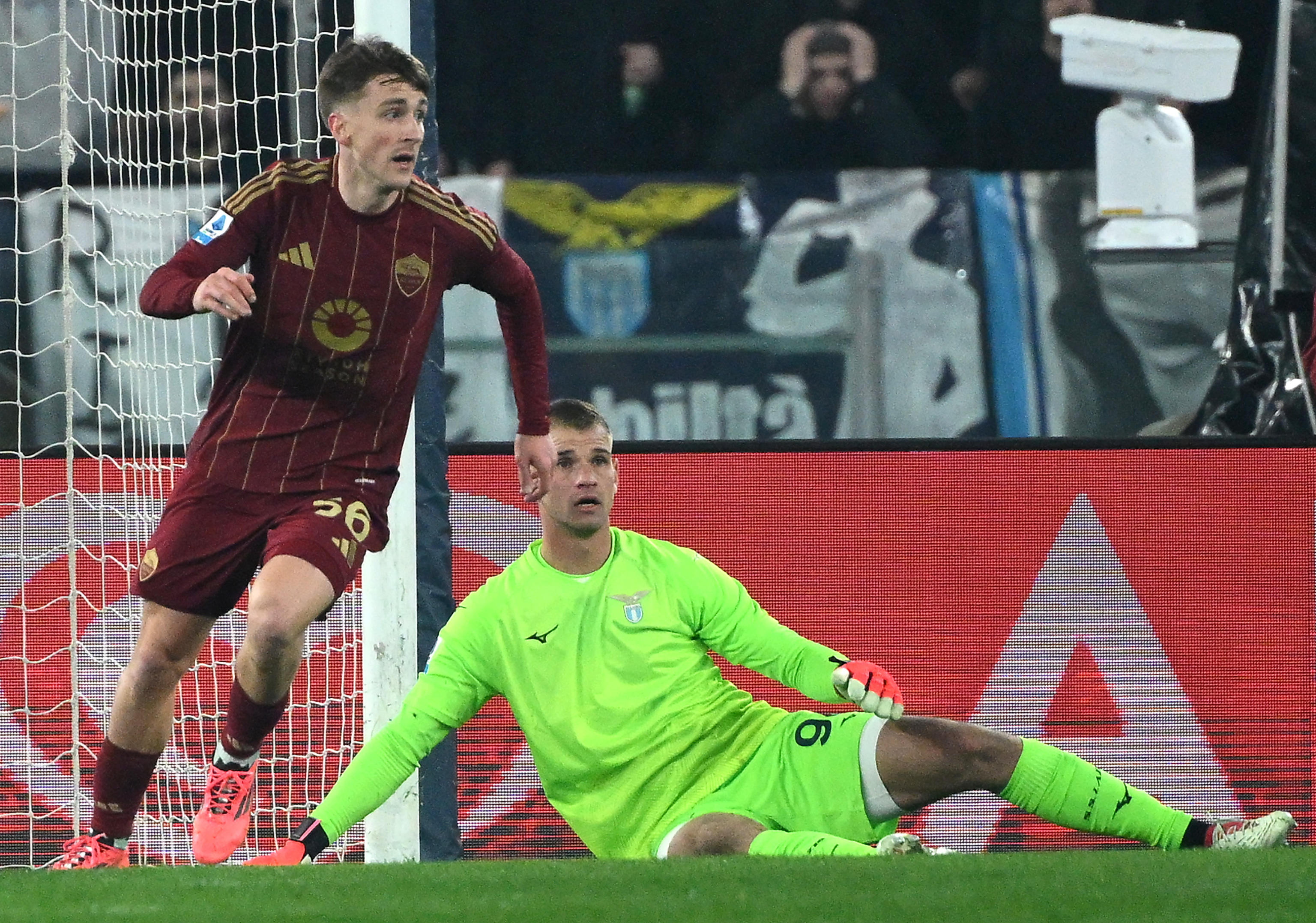 包含意甲标杆:拉齐奥保持不败,一路高歌猛进的词条 包含意甲标杆:拉齐奥保持不败,一路高歌猛进的词条