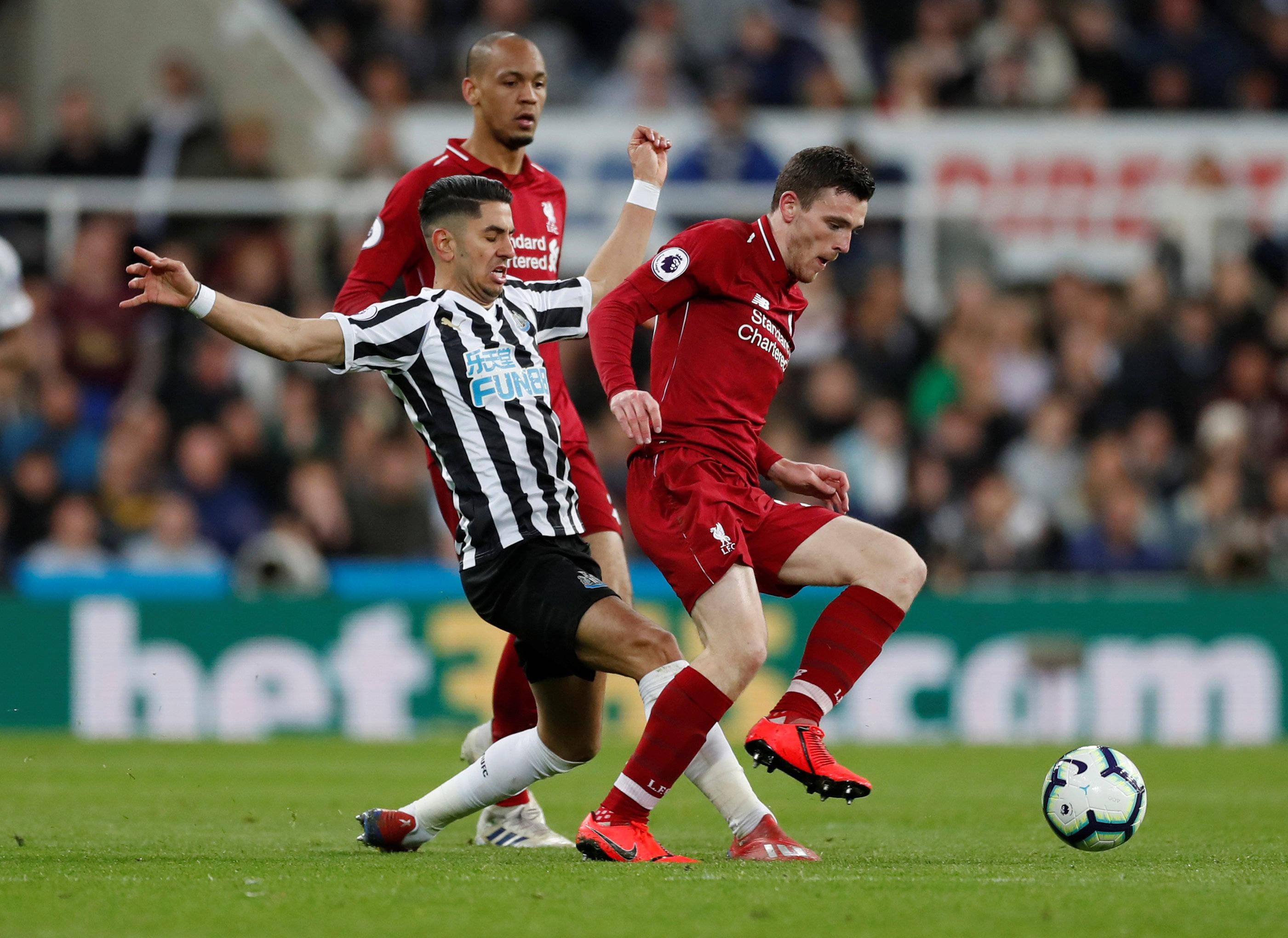 富勒姆主场击败斯旺西,喜迎联赛首胜 富勒姆主场击败斯旺西,喜迎联赛首胜