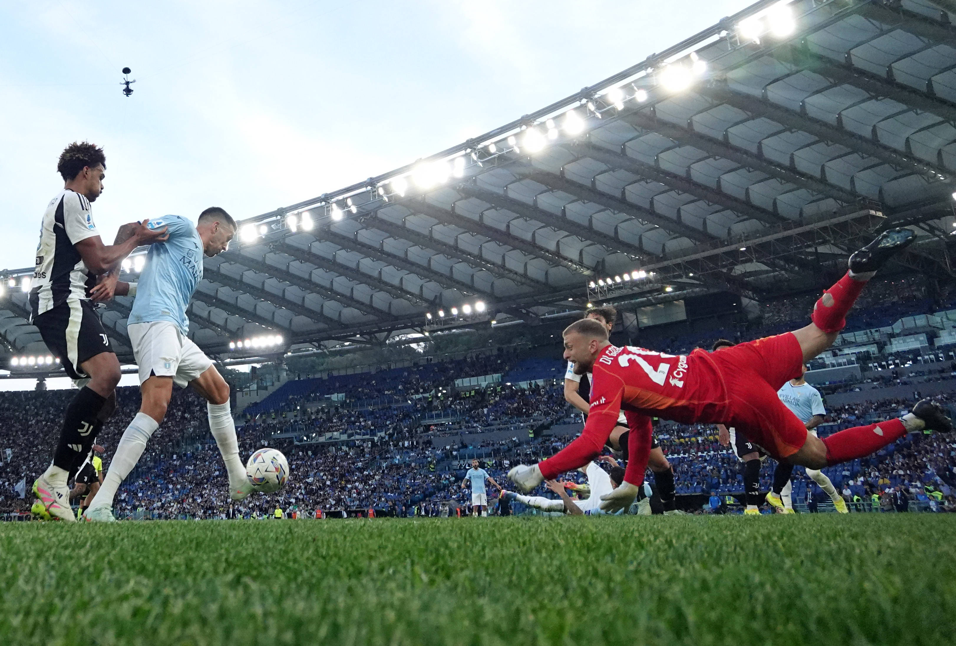 九游体育在线-关于尤文图斯逼平巴塞罗那，晋级欧国联半决赛的信息