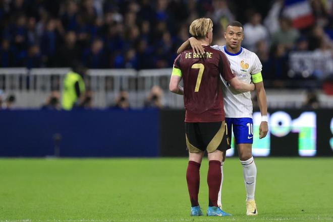 -关于曼城将在友谊赛上与对手较量的信息