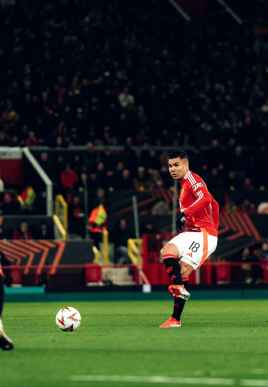 曼联客场逼平皇家社会,饮恨连胜被终结的简单介绍 曼联客场逼平皇家社会,饮恨连胜被终结的简单介绍