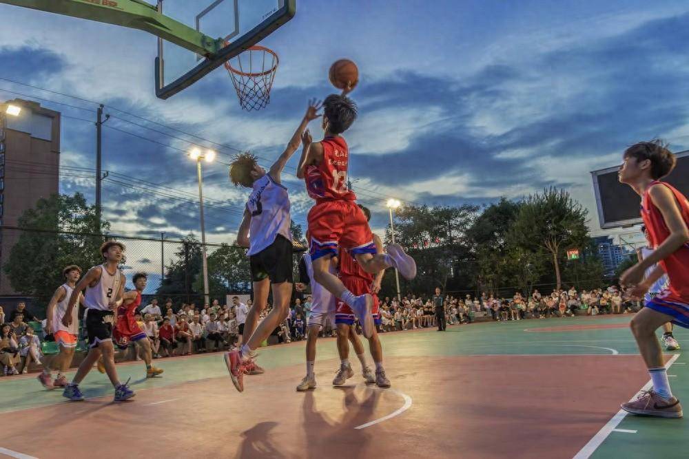 球员们在比赛中展现出了顶尖水准 球员们在比赛中展现出了顶尖水准