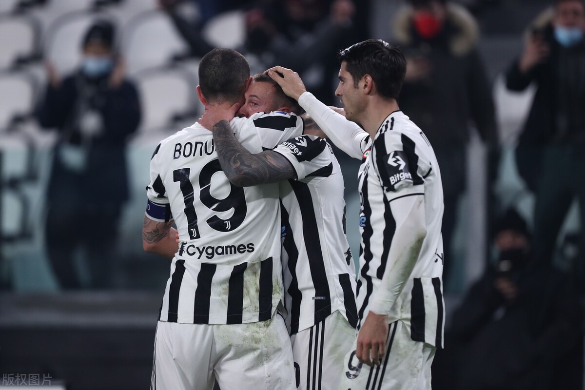 九游体育入口-桑普客场战平那不勒斯，保持中游位置