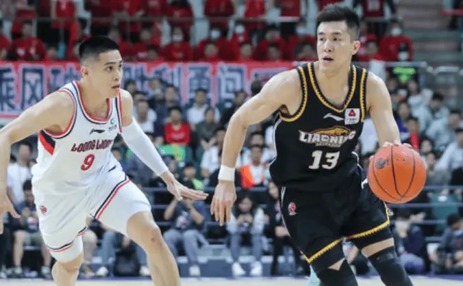 广州遭遇主场失利,卫冕形势堪忧 广州遭遇主场失利,卫冕形势堪忧