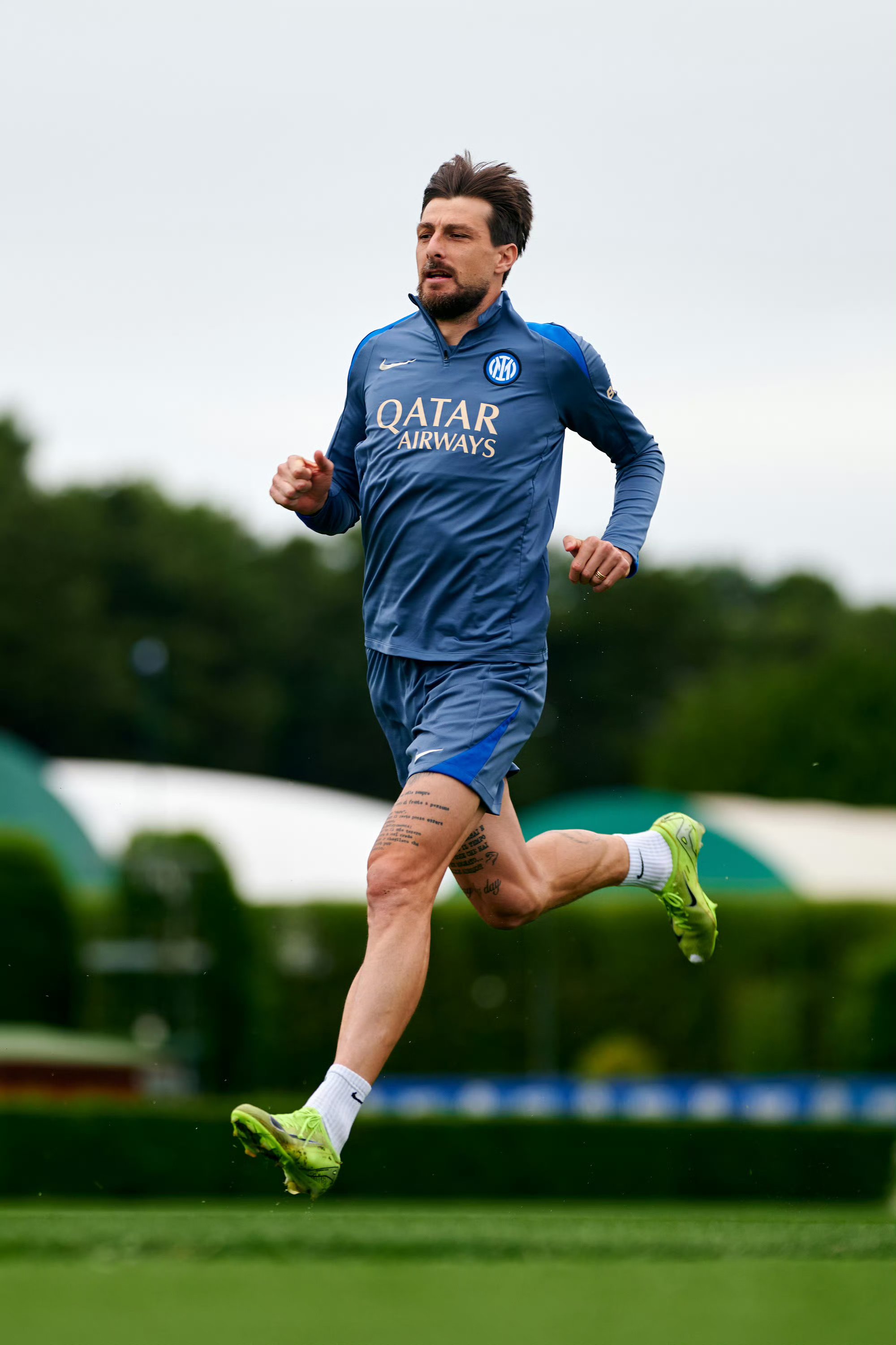 九游体育登录-包含巴黎圣日耳曼大胜，将继续争夺欧洲俱乐部杯冠军的词条