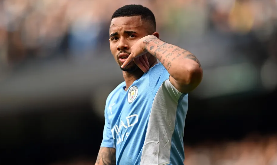 -塞尔塔队欲引进拜仁慕尼黑后卫，转会谈判进行中