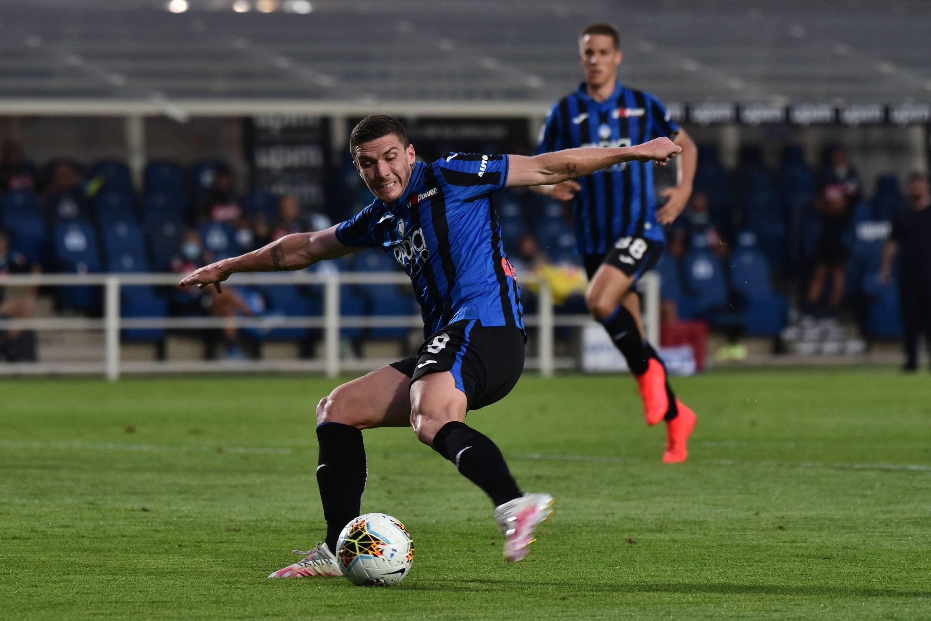 热那亚客场完胜斯佩齐亚，获得关键三分的简单介绍