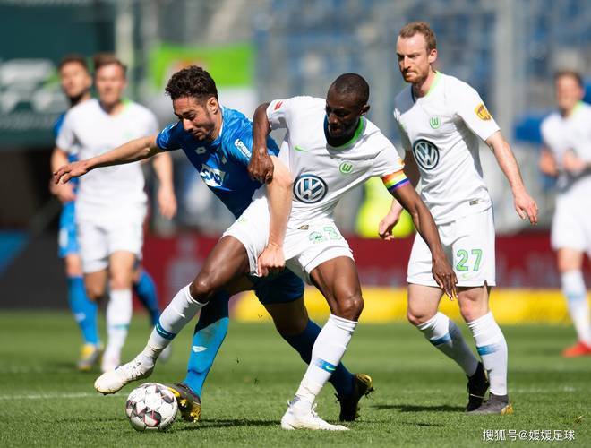 弗赖堡遭遇连败,士气低迷担忧保级 弗赖堡遭遇连败,士气低迷担忧保级