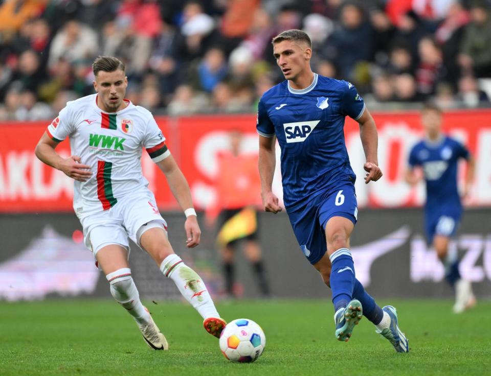 -奥格斯堡客场战胜对手，继续保持不败记录的简单介绍