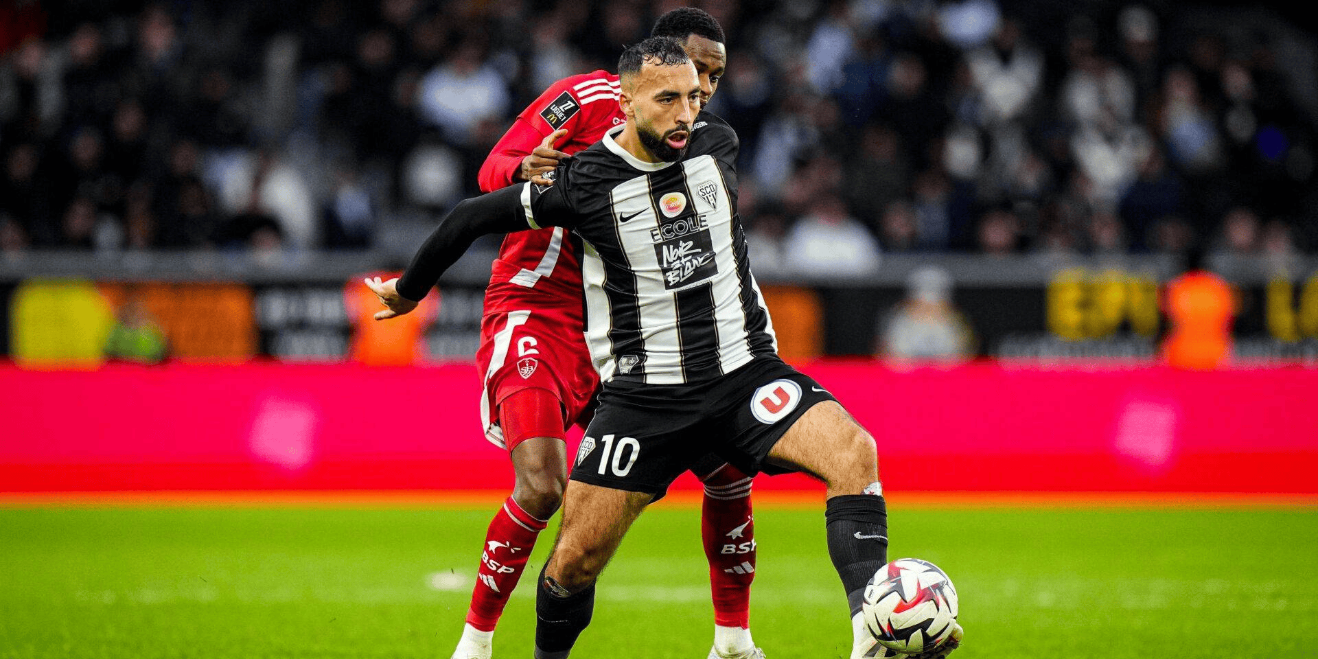 九游体育app-关于里昂发挥出色，客场轻松击败对手的信息