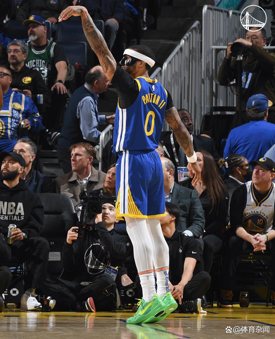 包含开拓者力克国王，取得三连胜的词条