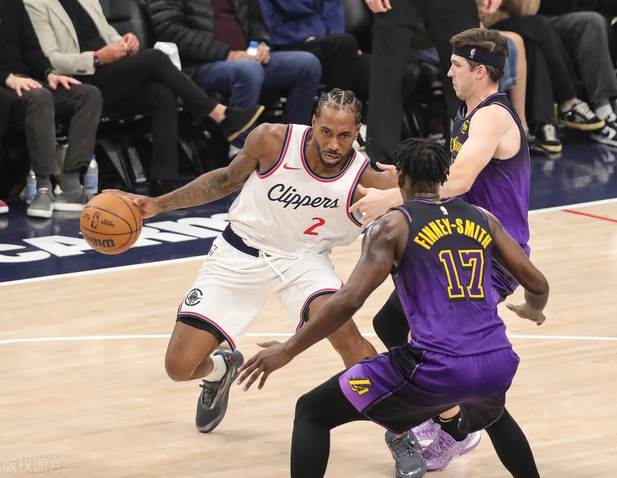 快船主场大胜尼克斯,莱昂纳德再现高效 快船主场大胜尼克斯,莱昂纳德再现高效