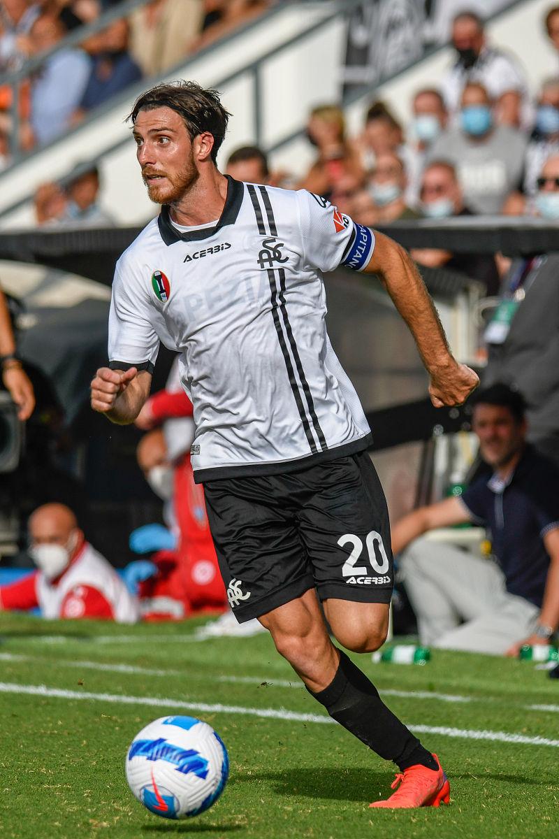 比利亚雷亚尔点球险胜，淘汰赛前景一片迷茫的简单介绍