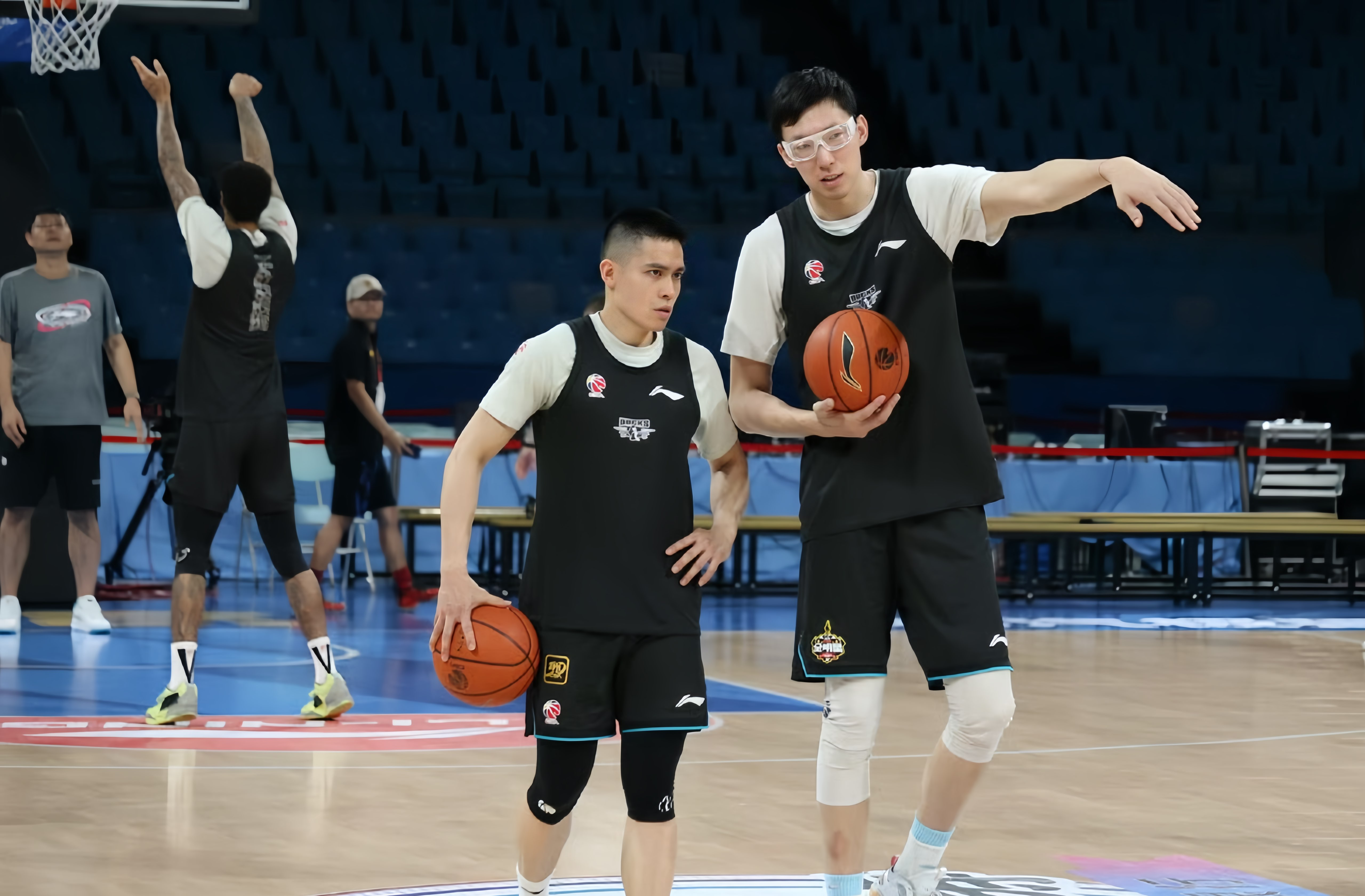 包含北京首钢战平浙江队，险胜晋级的词条