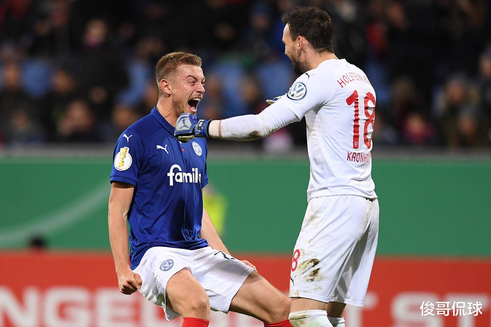 包含蒙彼利埃主场被圣埃蒂安逼平，难挽颓势的词条