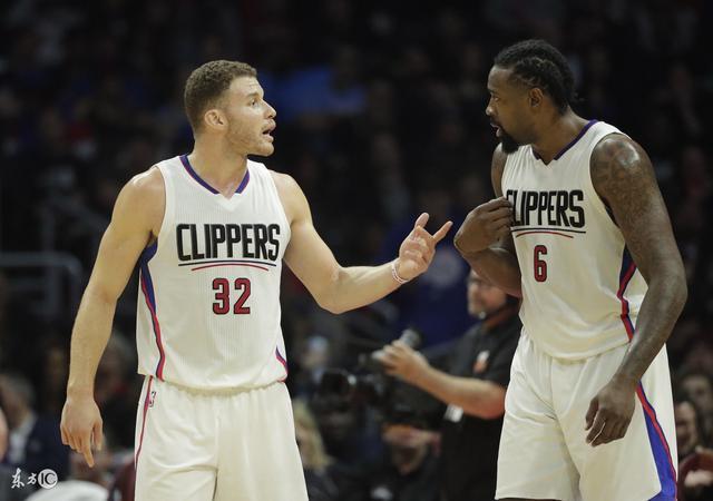 关于小牛负于灰熊,遭遇三连败势头不佳的信息 关于小牛负于灰熊,遭遇三连败势头不佳的信息