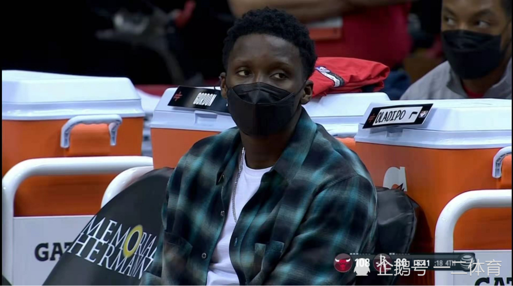 包含雄鹿绝杀公牛,戈登末节砍下15分的词条 包含雄鹿绝杀公牛,戈登末节砍下15分的词条