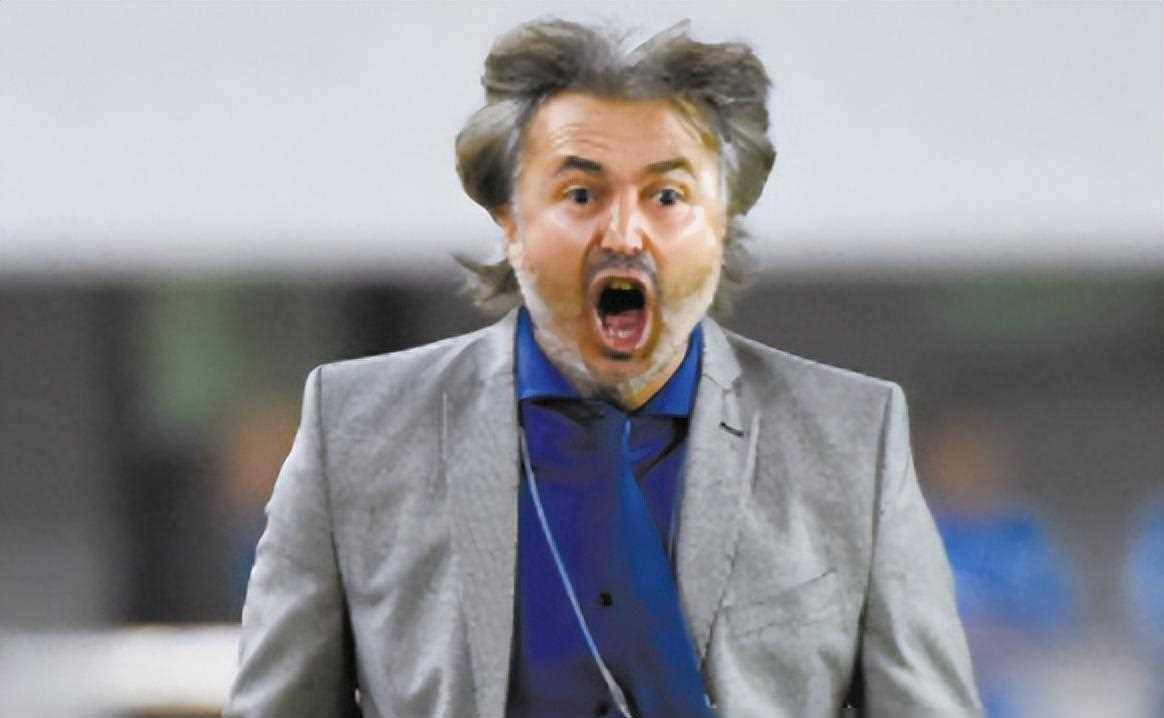 九游体育app下载-名帅超越重重困难，球队士气再次高涨