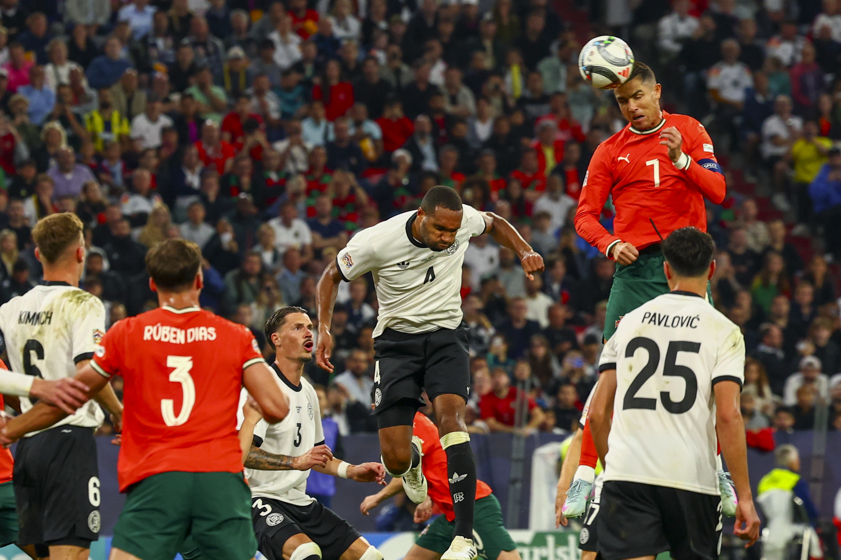 关于葡萄牙劲旅再度出征!欧预赛再添战火!的信息 关于葡萄牙劲旅再度出征!欧预赛再添战火!的信息