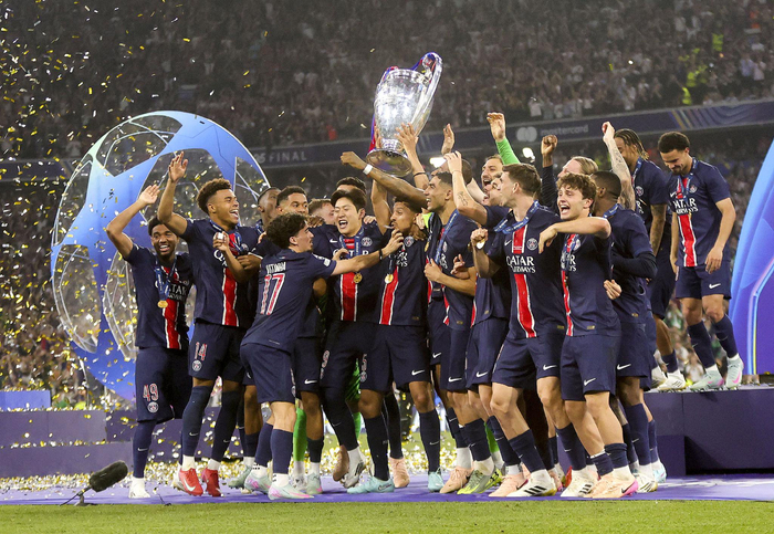 九游体育中国官网-巴黎圣日耳曼队员展现潜力，喜获胜利的简单介绍