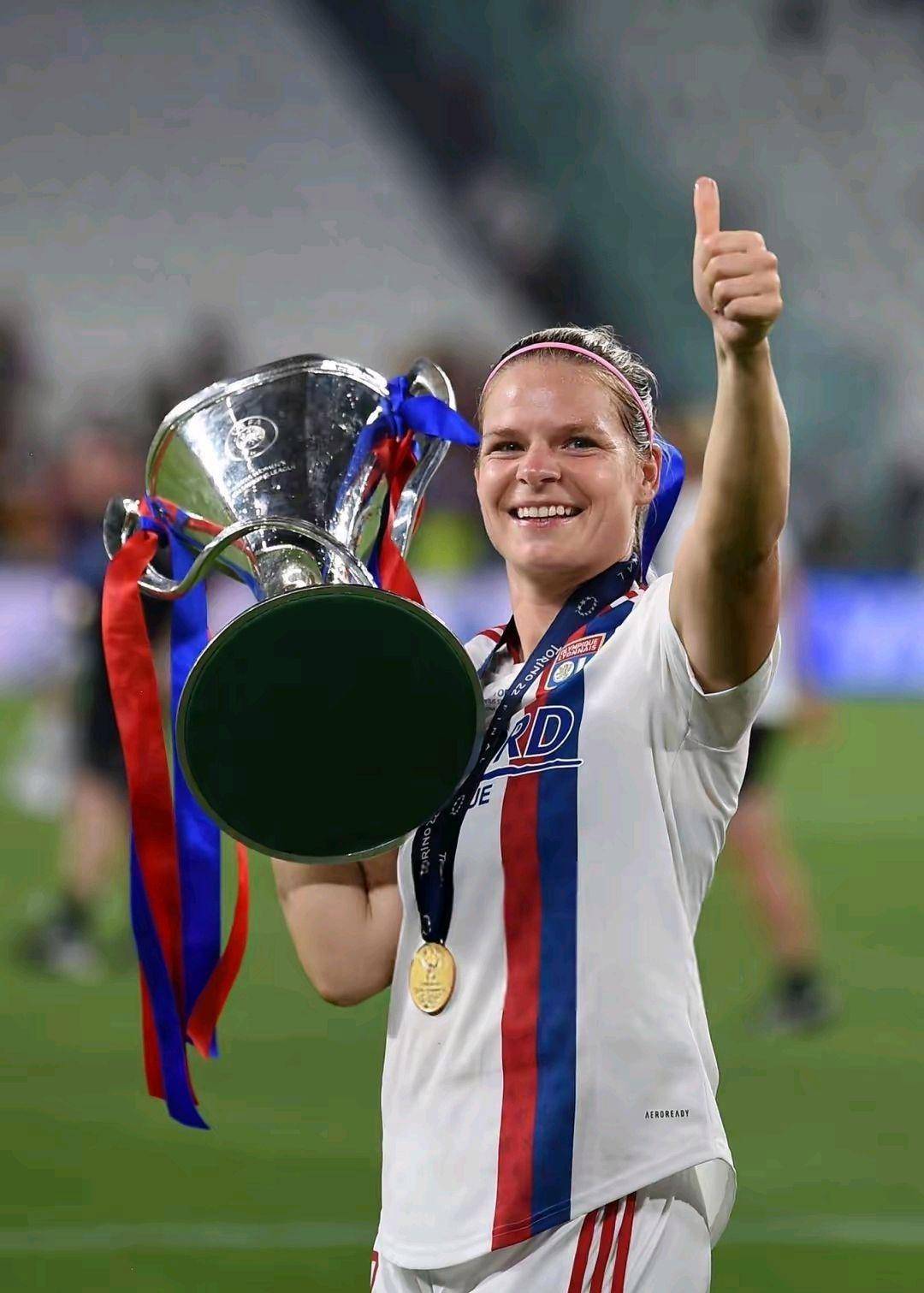 包含里昂球员受伤无法出场,球队状态下滑的词条 包含里昂球员受伤无法出场,球队状态下滑的词条