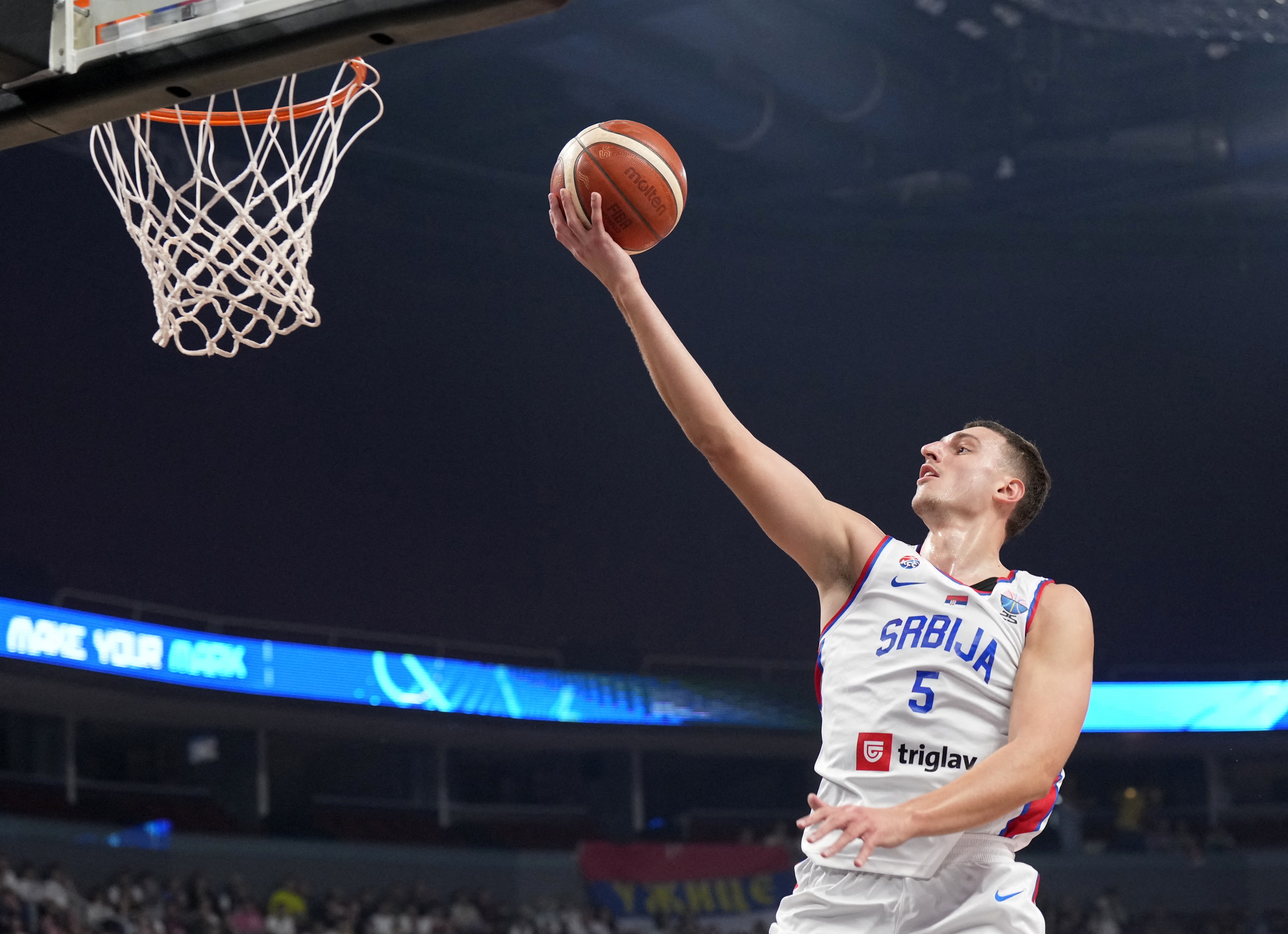 欧锦赛热门球队晋级形势严峻 欧锦赛热门球队晋级形势严峻