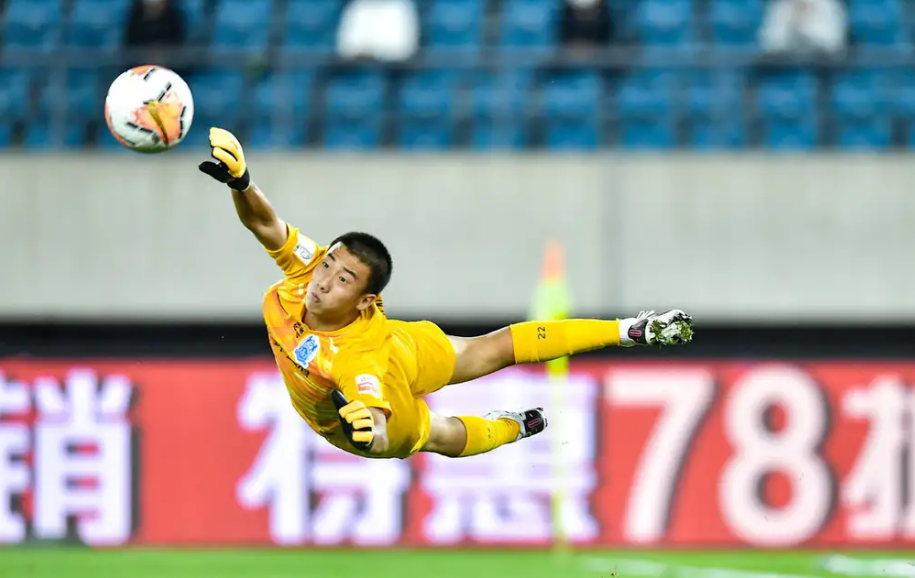 关于苏宁全取三分，继续保持领先优势的信息