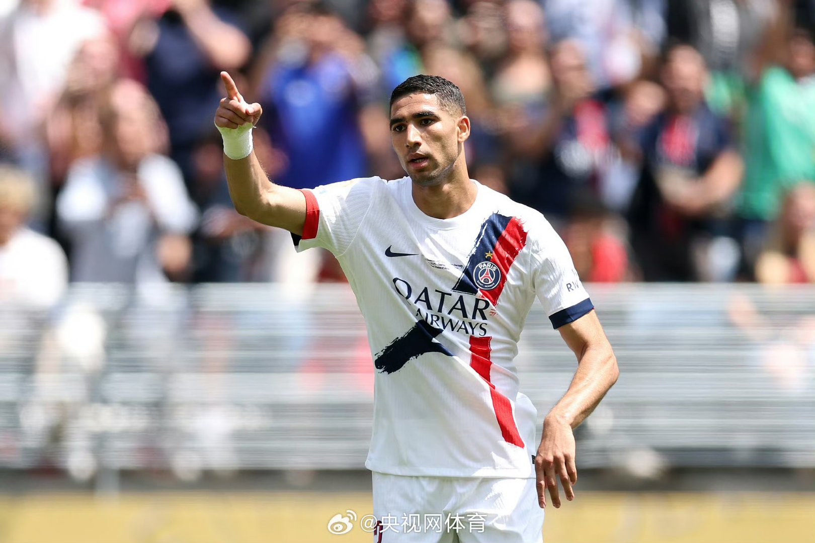 九游体育亚洲官网-巴黎圣日尔曼客场小胜波尔多，取得宝贵三分的简单介绍